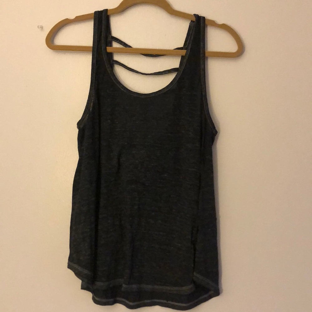 ⭐️ AE tank top
